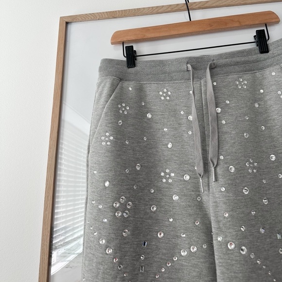 CYNTHIA ROWLEY Rhinestone Embellished Grey Sweatpants - Picture 10 of 15